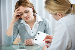 pharmacist doing consultation about her patient